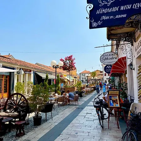 Js House 2 Appartamento Shkodër