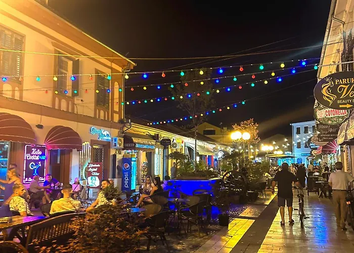 Js House 2 * Szkodra